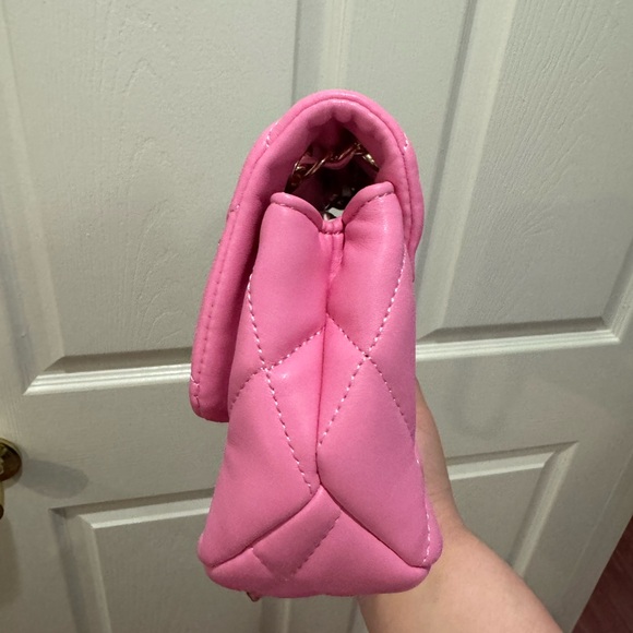 Barbie x ALDO crossbody bag - Picture 7 of 11